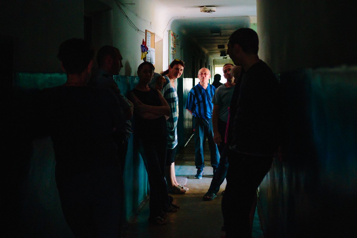 А света все еще нет А света все еще нет