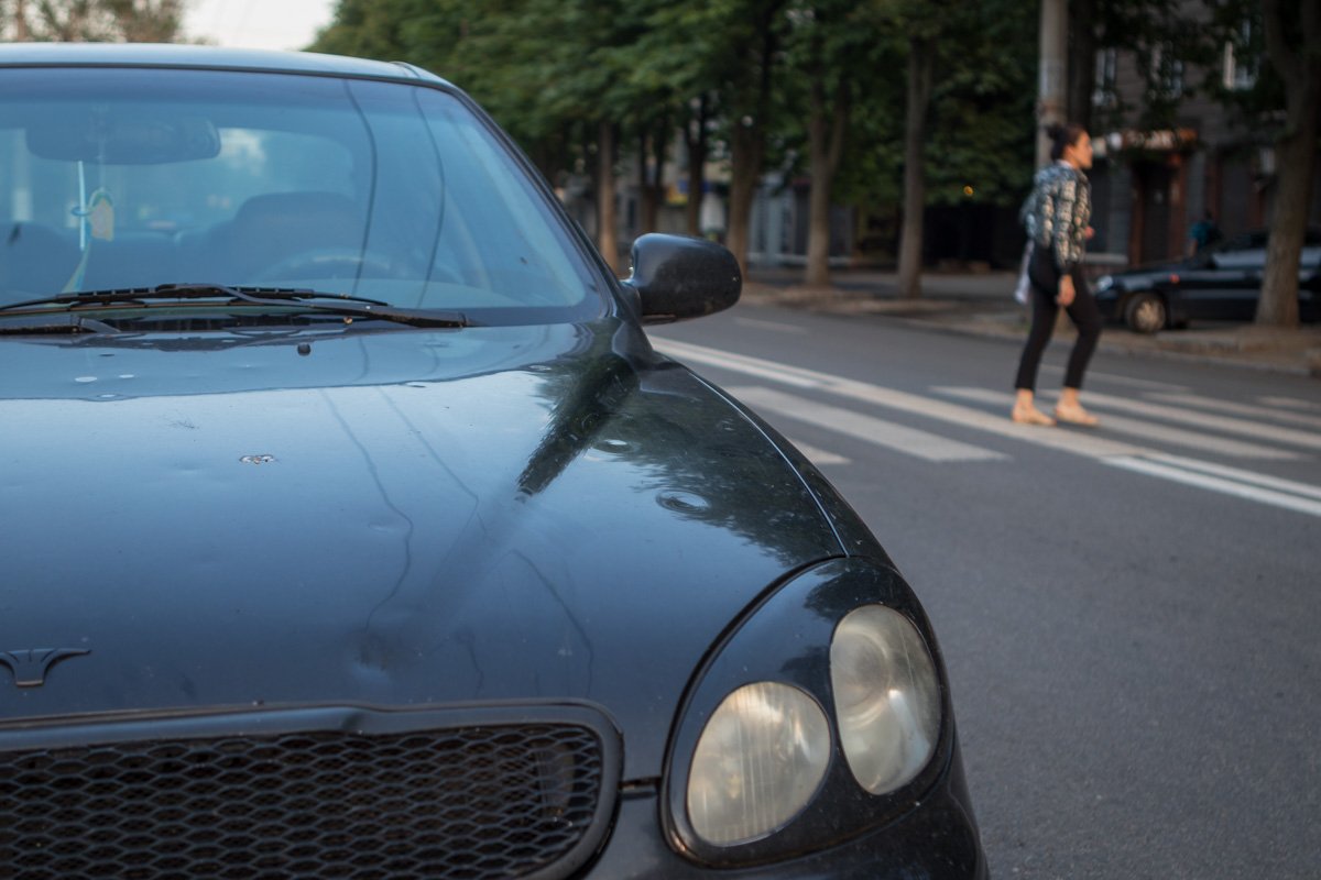 Daewoo ехал в сторону проспекта Александра Поля