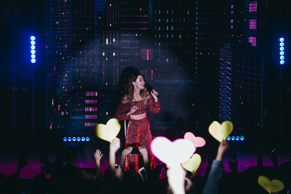 Зал заполнили эмоции и сердца Зал заполнили эмоции и сердца