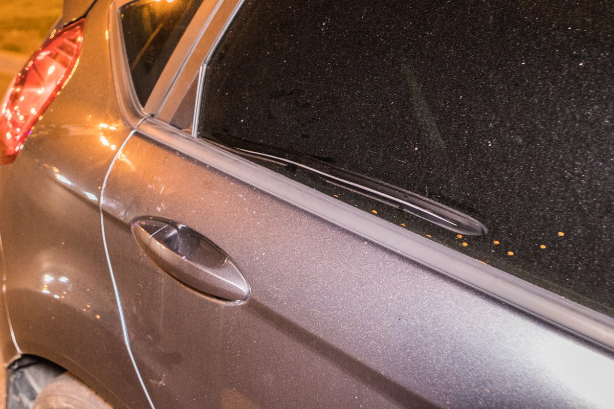 Со слов водителя Ford, он съехал с Южного моста на Набережную и перестроился в крайний левый ряд