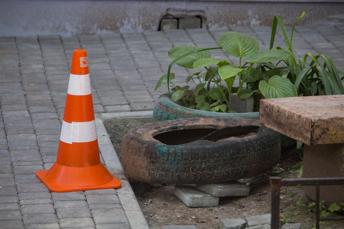 Граната внутри