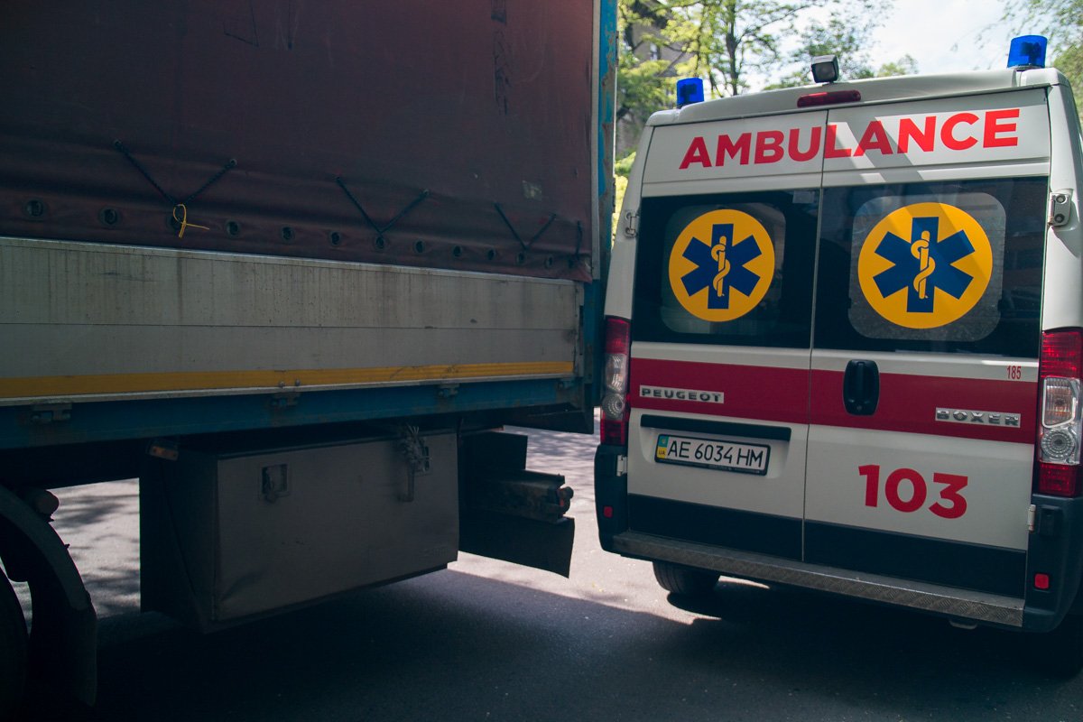 Зацепил скорую Зацепил скорую