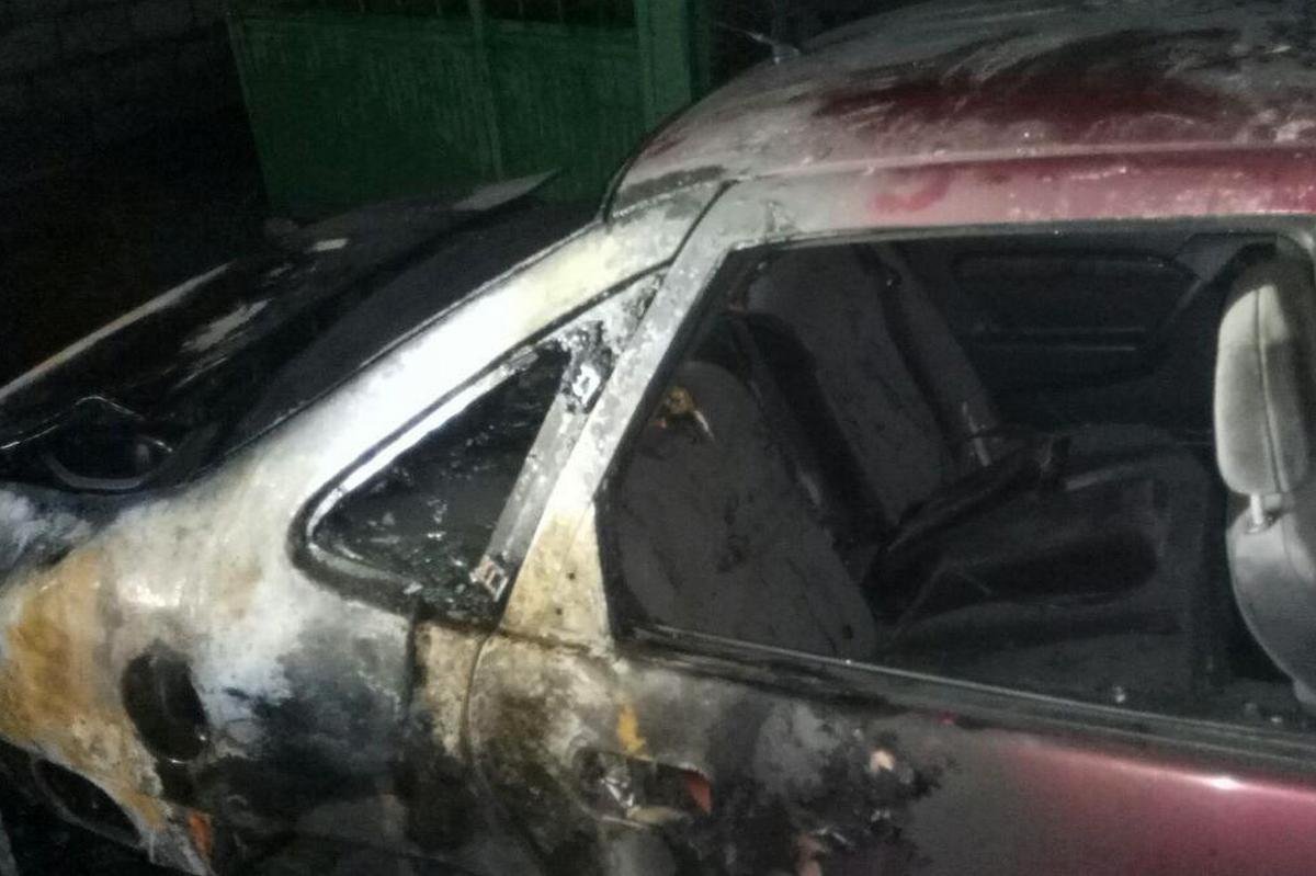 Кроме этого, ночью на улице Козырева сгорел Opel Кроме этого, ночью на улице Козырева сгорел Opel