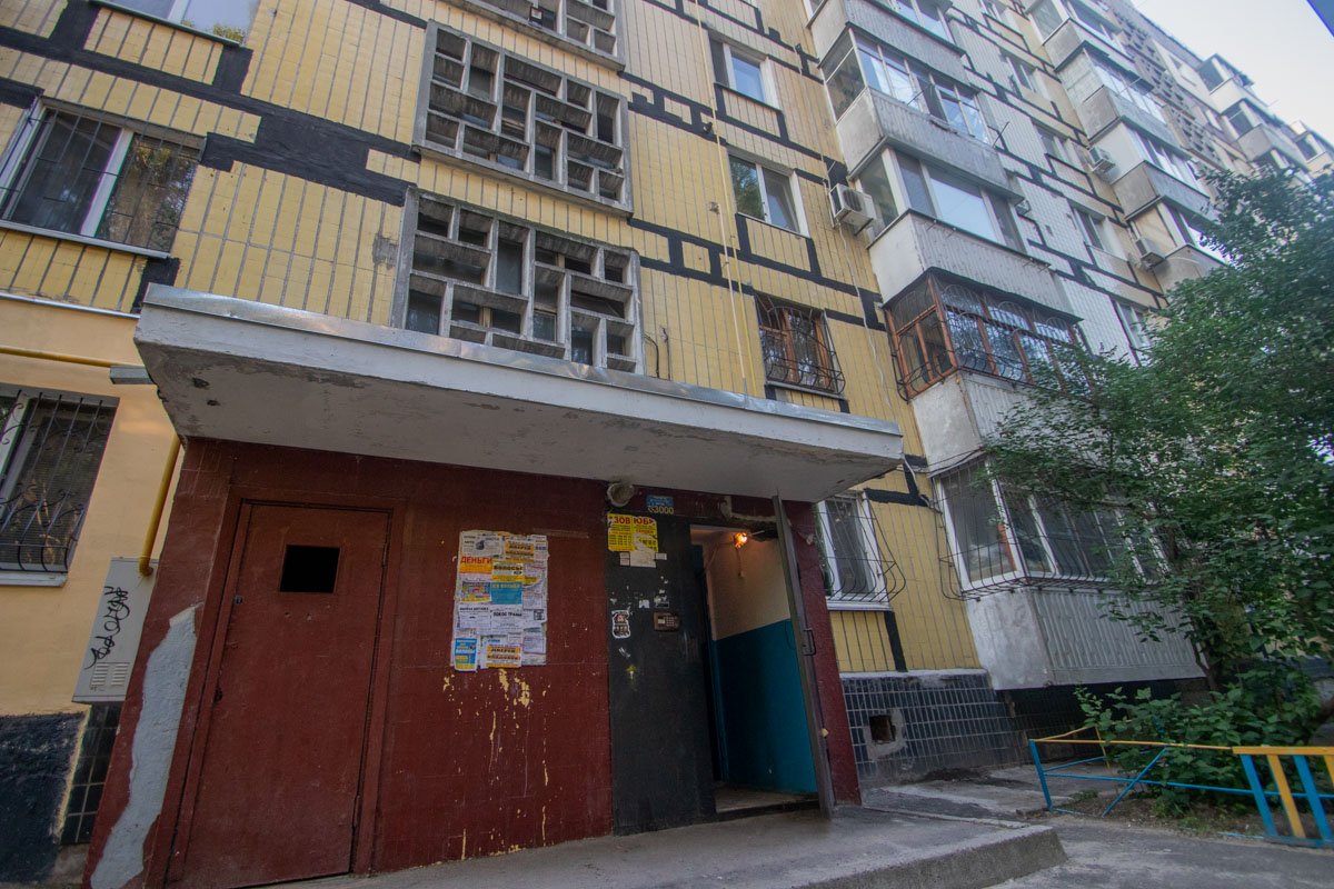 Страшное происшествие случилось на Березинской, около 6:00 Страшное происшествие случилось на Березинской, около 6:00