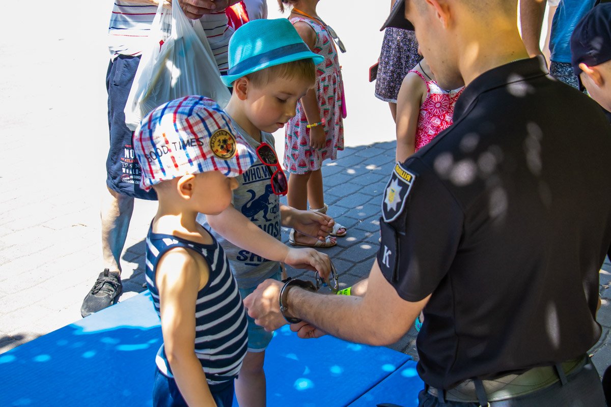 Товарищ курсант, у вас серьезные проблемы Товарищ курсант, у вас серьезные проблемы