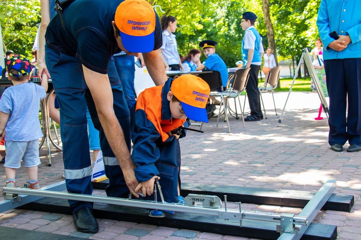 За каждым движениям малыша следят профессионалы За каждым движениям малыша следят профессионалы
