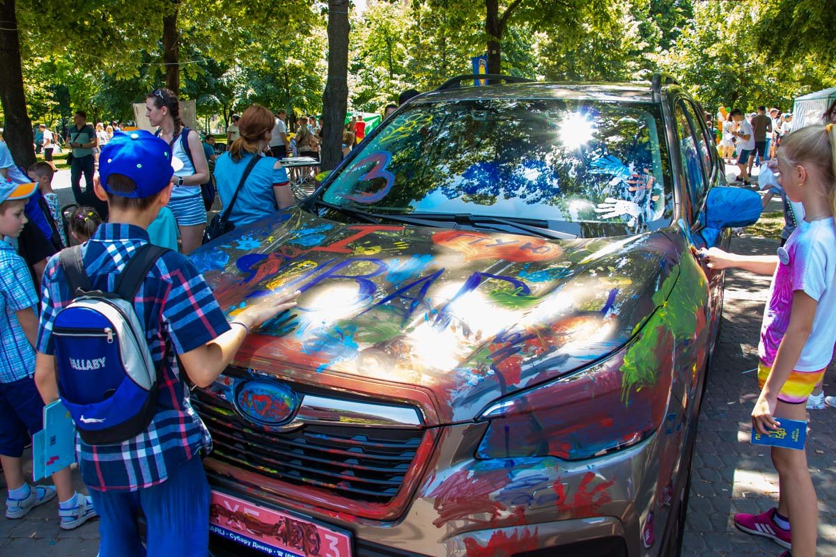 Вот здесь-то ребята оторвались от души Вот здесь-то ребята оторвались от души