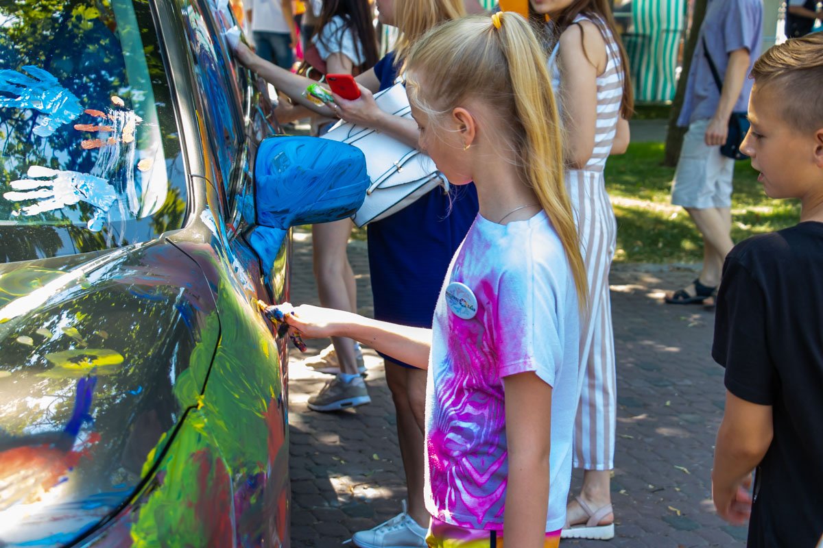 Сложно представит, кто и как будет потом это отмывать :) Сложно представит, кто и как будет потом это отмывать :)