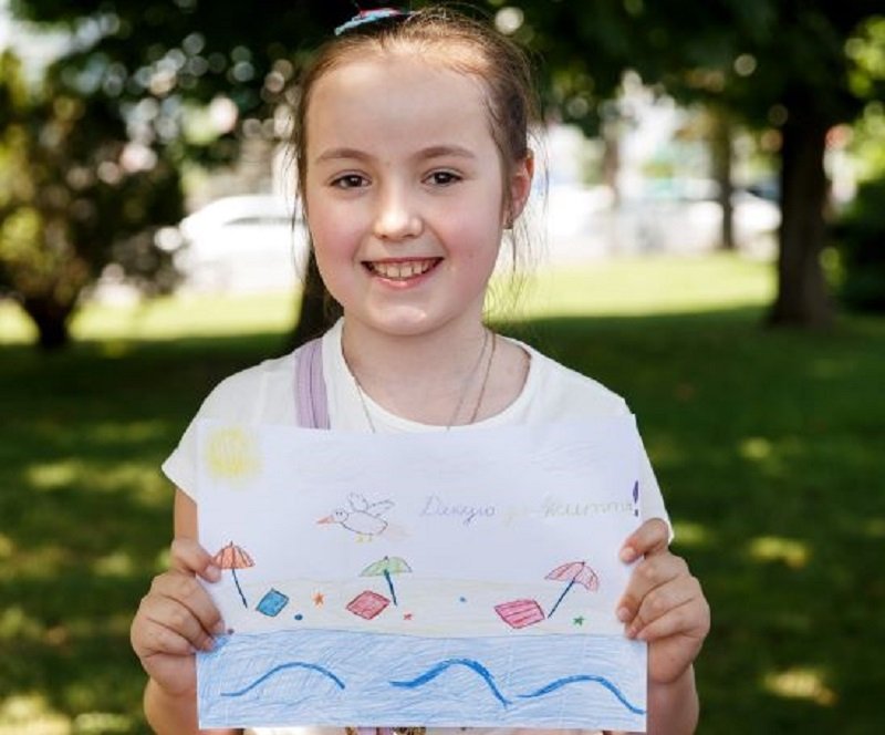 Необычная акция: сегодня Днепр смотрит на жизнь глазами детей 5