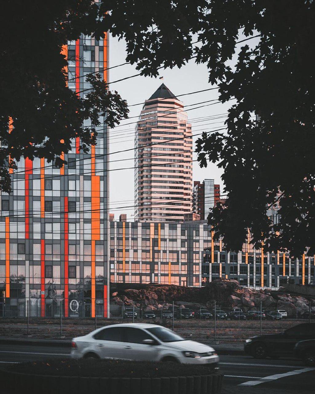 Мы потеряли небо в суете. Фото: artemlazarev_ph Мы потеряли небо в суете. Фото: artemlazarev_ph