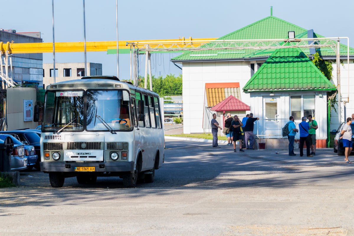 Первая информация о пожаре поступила в Службу спасения около 7:00