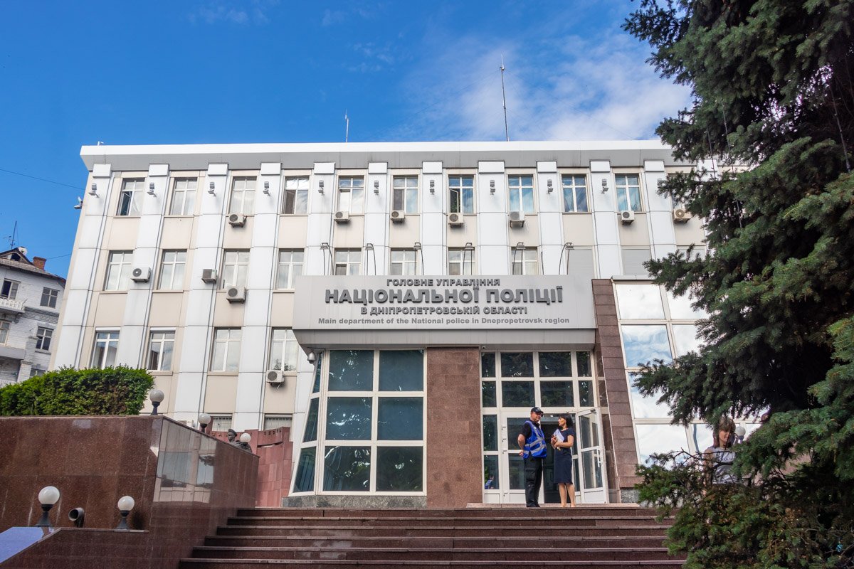 Ужасные события стали поводом для всех украинцев очередной раз объединиться и попытаться сломать правоохранительную систему