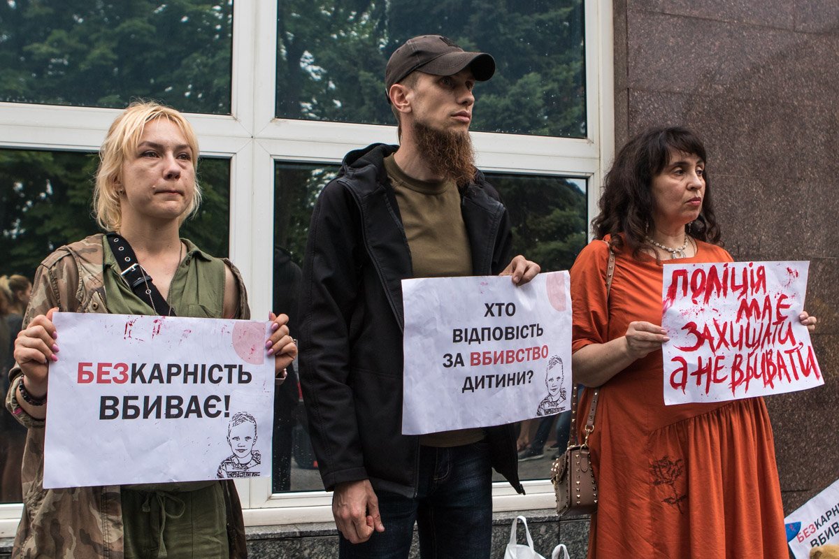 Все плакаты были объединены единым смыслом Все плакаты были объединены единым смыслом