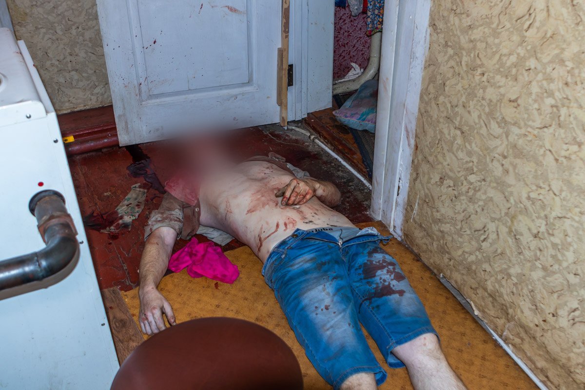 Смерть наступила примерно в 20:00