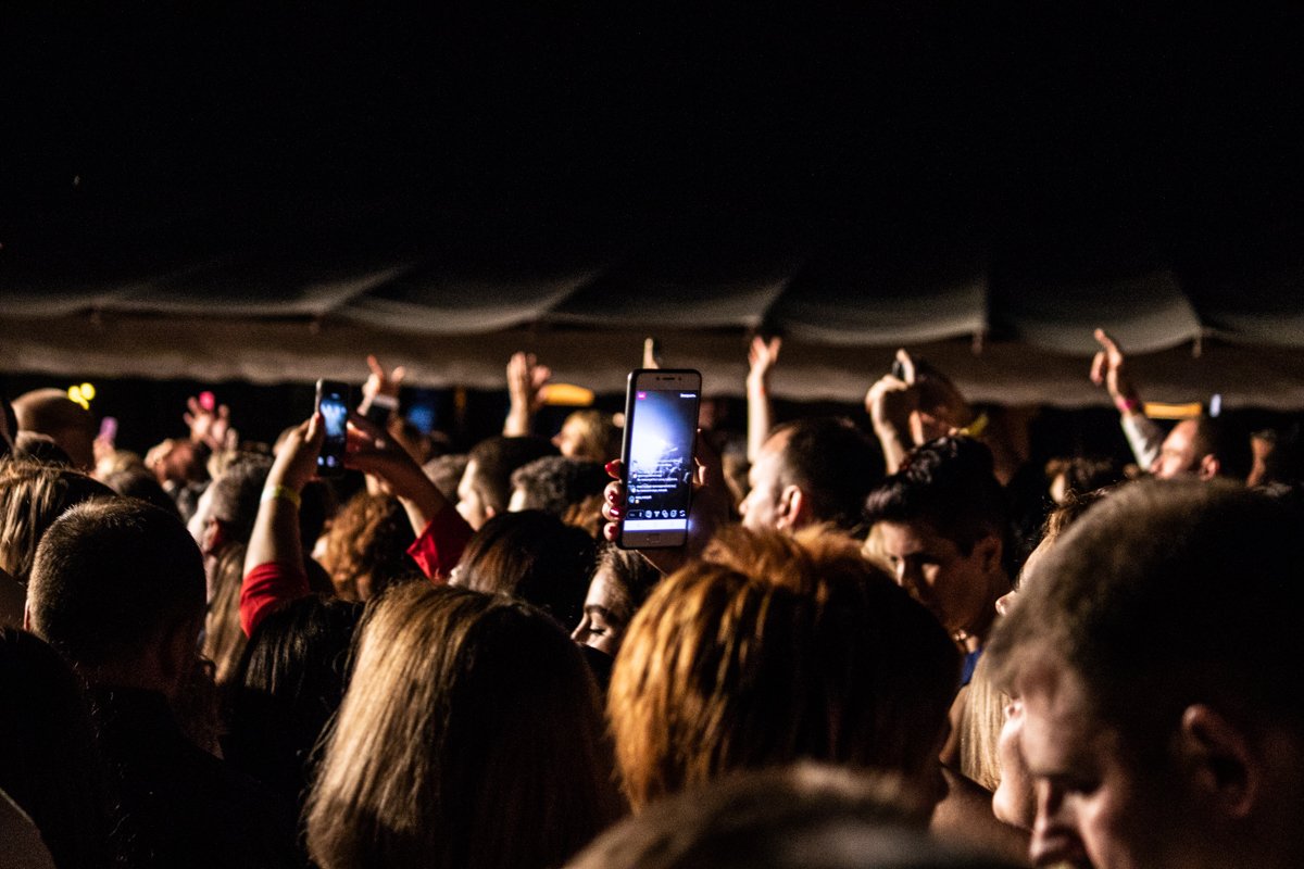 За концертом следили не только гости, но и все их подписчики За концертом следили не только гости, но и все их подписчики