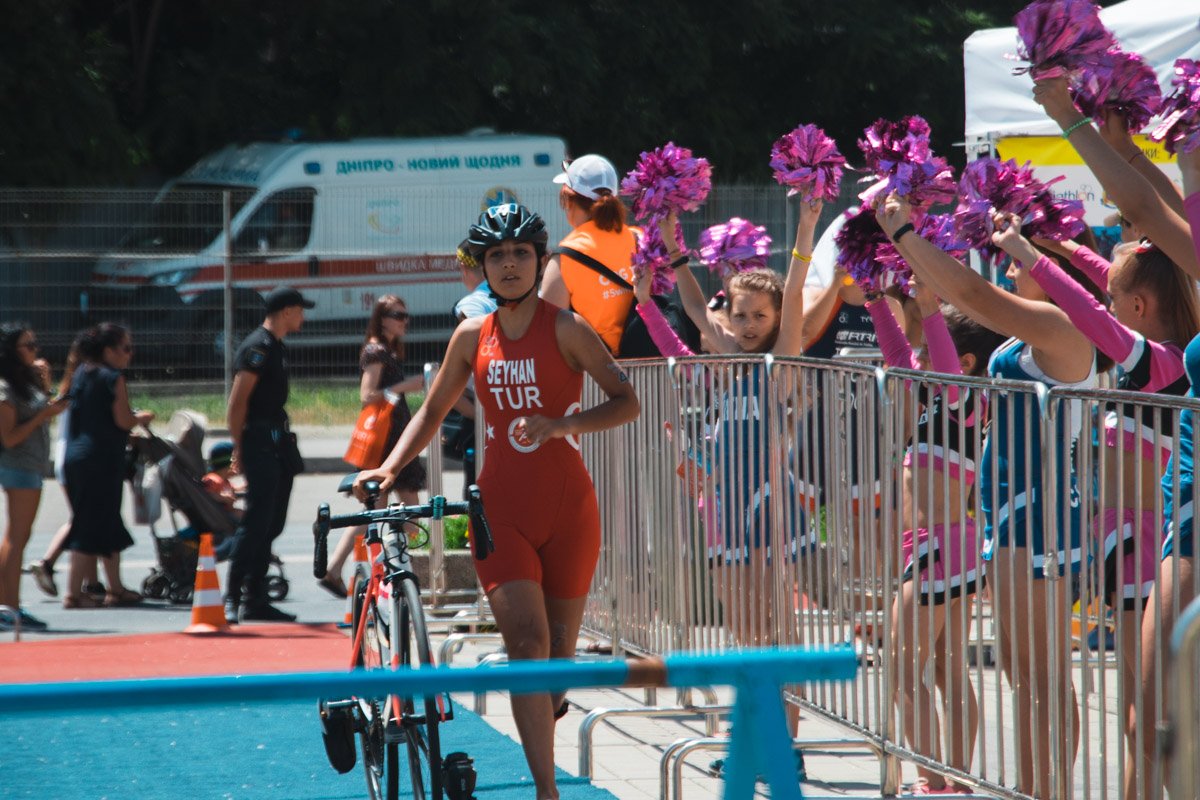 Представительница Турции Bilge Ece Seyhan Представительница Турции Bilge Ece Seyhan