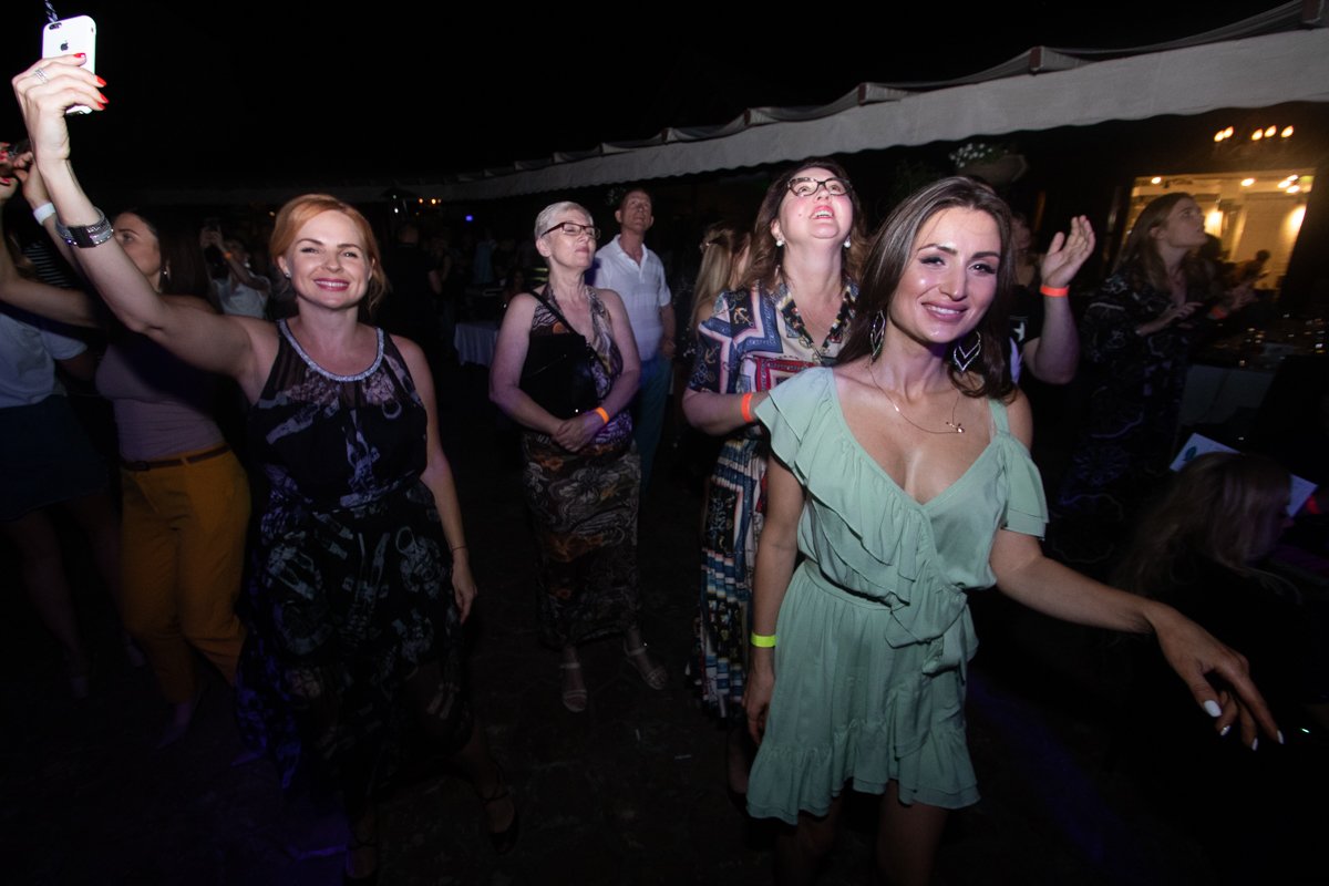 Эмоции зашкаливали Эмоции зашкаливали