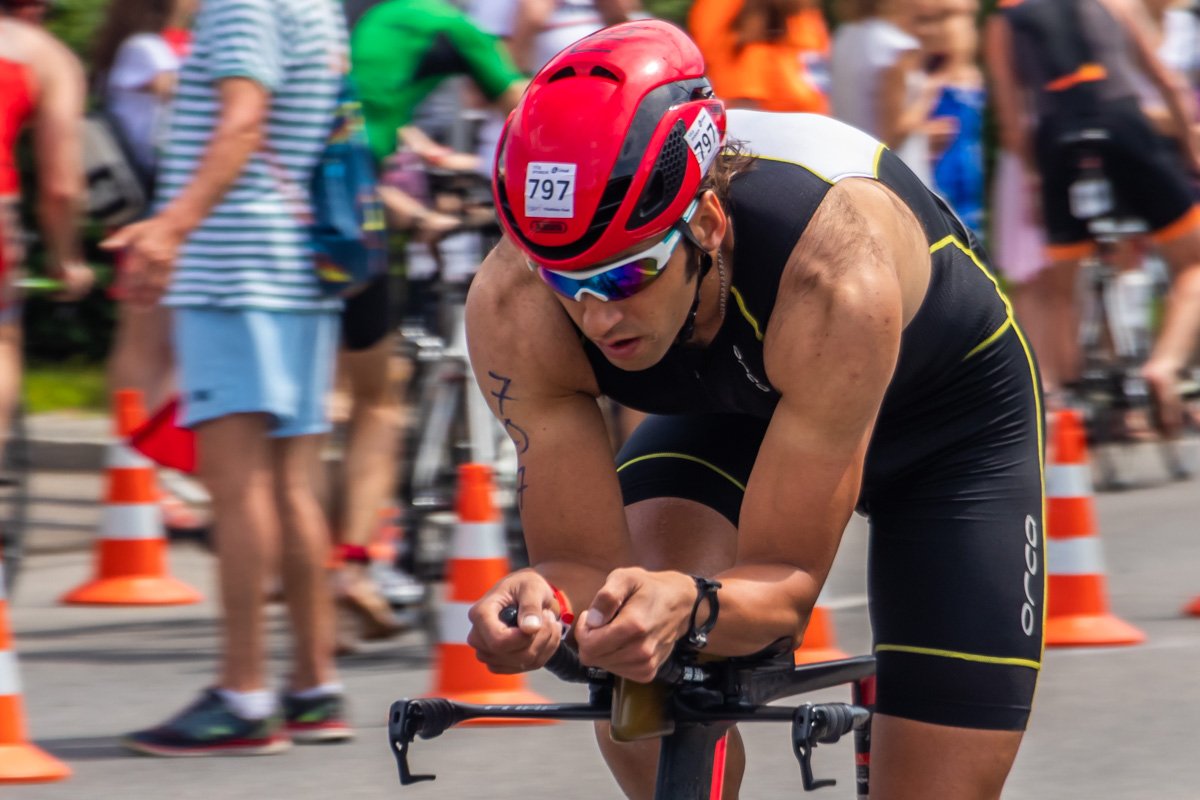 Обладатель второго места за олимпийскую дистанцию - Максим Семинько Обладатель второго места за олимпийскую дистанцию - Максим Семинько