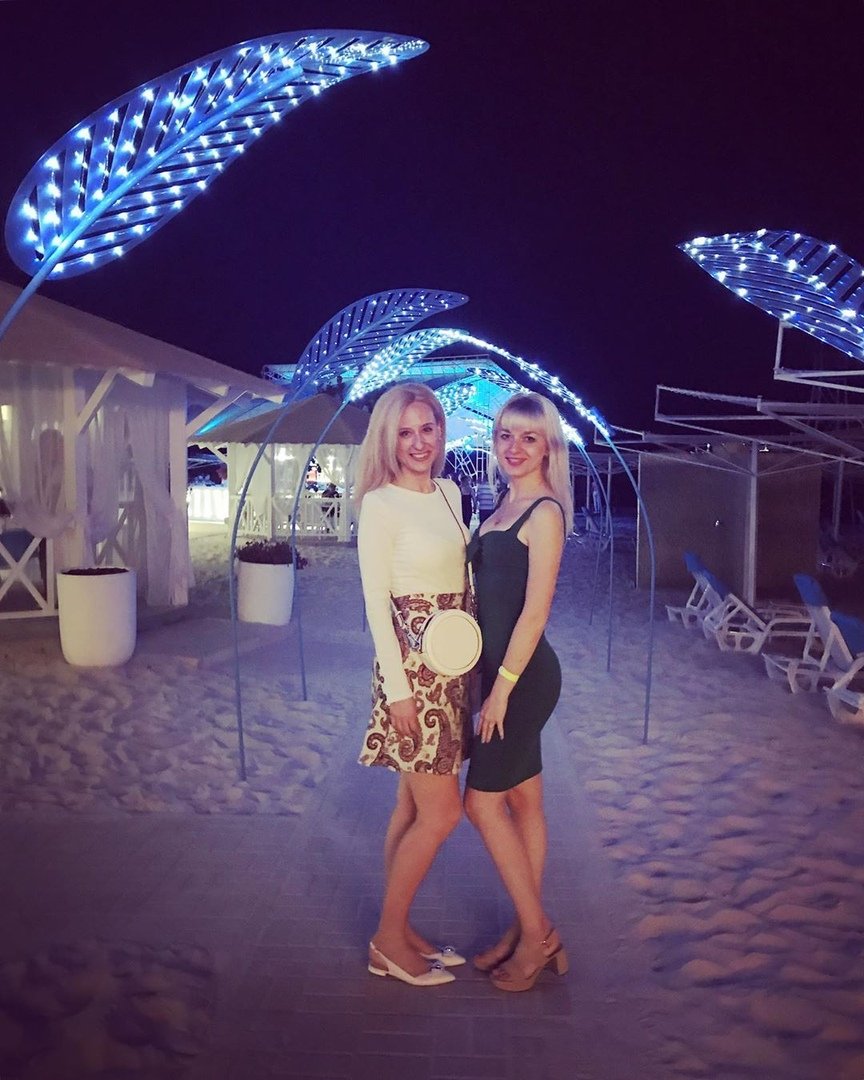 Яркий вечер на берегу Днепра