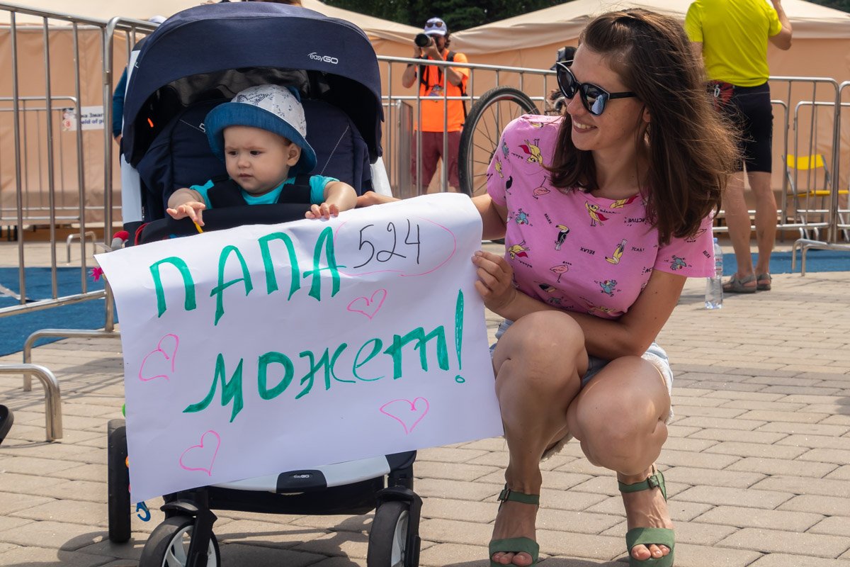 Папа может все, что угодно Папа может все, что угодно