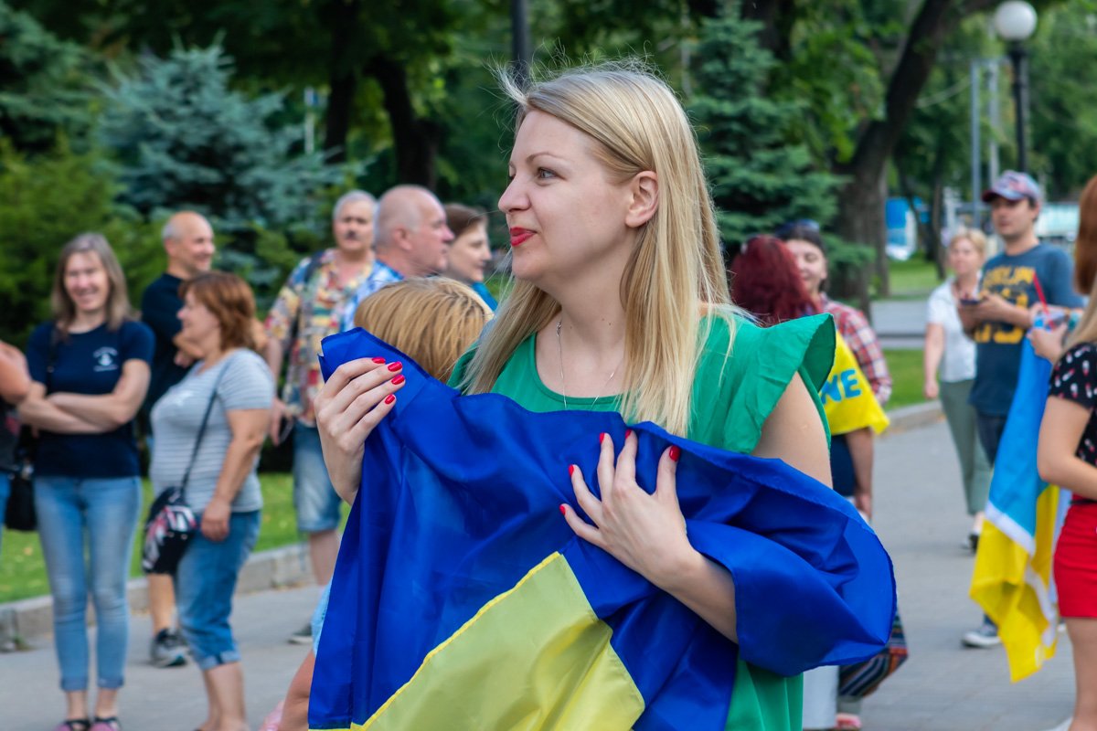 Пришли волонтеры, добровольцы и просто небезразличные Пришли волонтеры, добровольцы и просто небезразличные