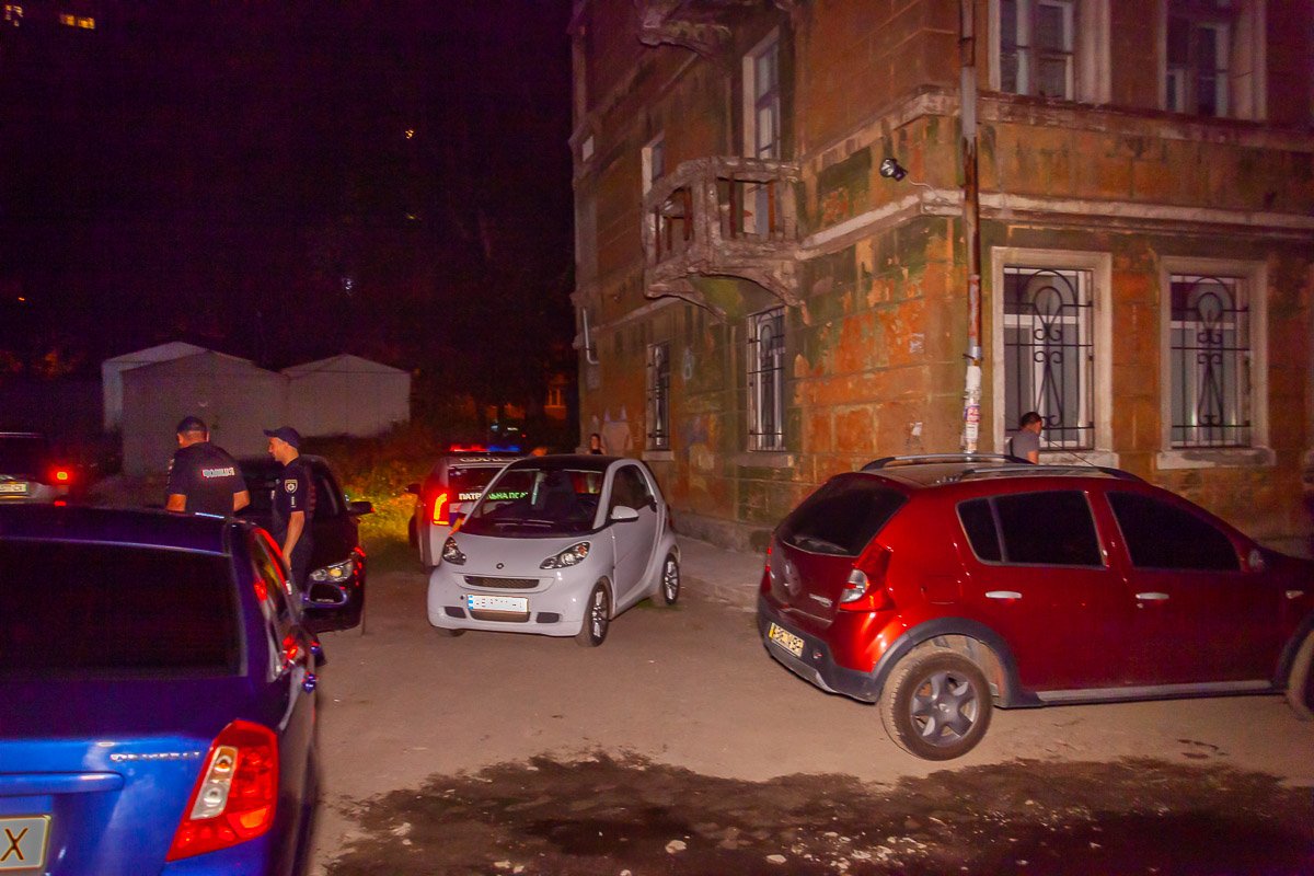 В свою поддержку, водитель «немца» позвал местных авто-активистов