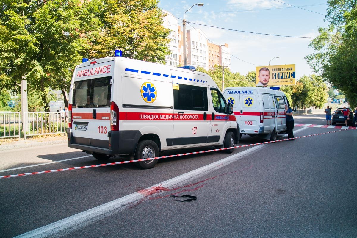 На месте работали две бригады скорой помощи На месте работали две бригады скорой помощи