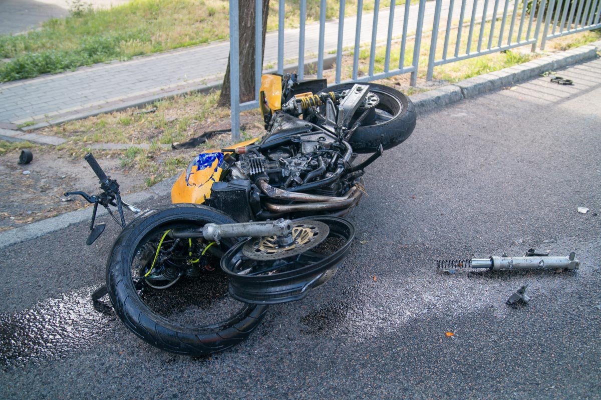 Все детали и обстоятельства аварии выясняются Все детали и обстоятельства аварии выясняются