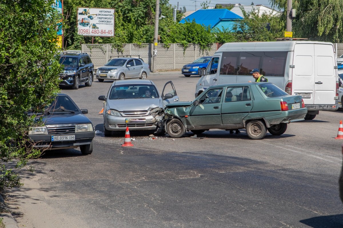 Авария произошла на съезде с виадука