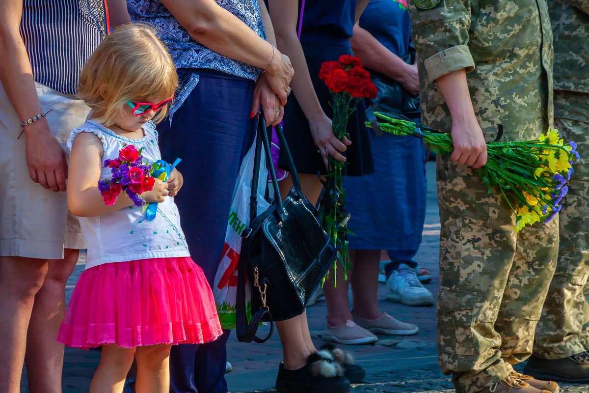 Все пришли проститься
