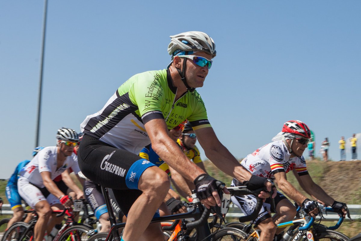 Спортсмены сражались за первое место под 30 градусной жарой