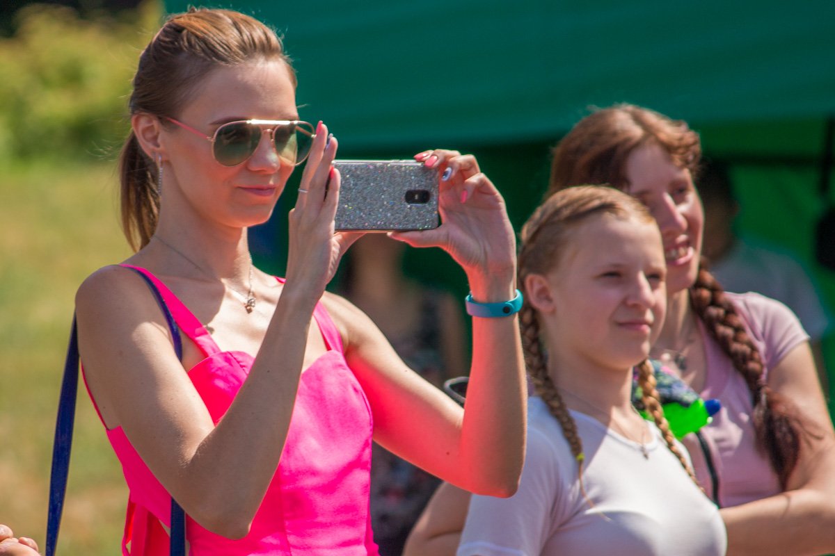 Больше селфи Больше селфи