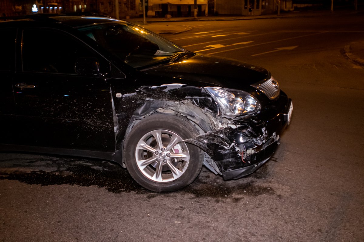 Предварительно, автомобиль Lexus ехал по улице Ульянова