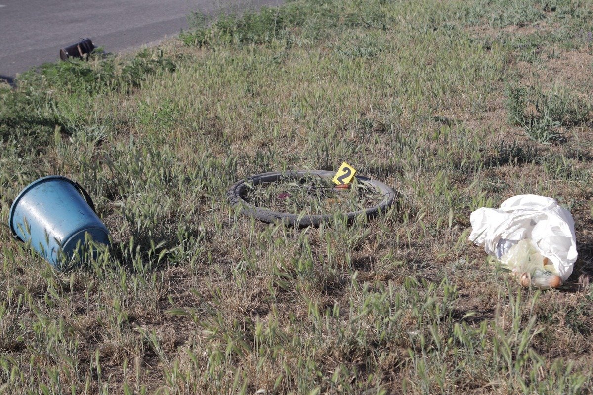 Женщина и мужчина погибли на месте Женщина и мужчина погибли на месте