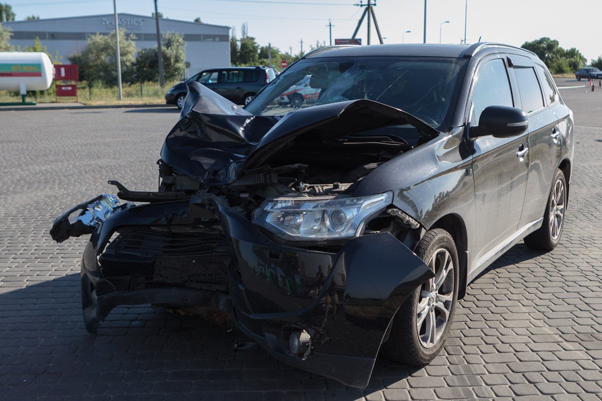 С места аварии малыша забрала скорая помощь в областную больницу на Космической