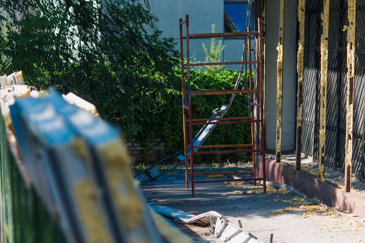 Выяснилось, что стоимость реконструкции составит на 40% больше, чем ожидалось Выяснилось, что стоимость реконструкции составит на 40% больше, чем ожидалось