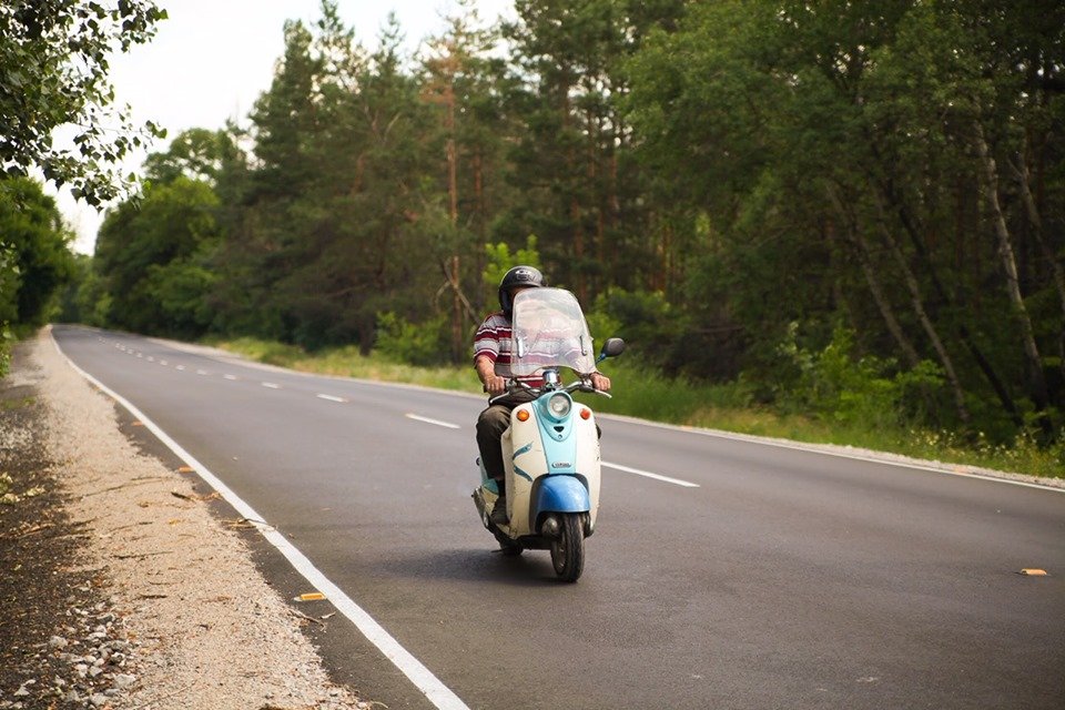 Если эксперимент удастся, то светоотражатели будут устанавливать на всех дорогах