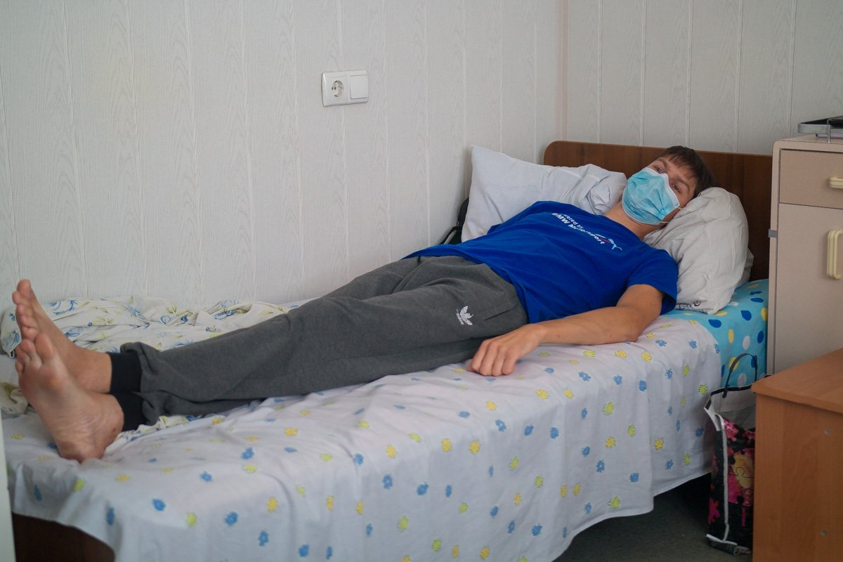 Спустя неделю после операции и маму, и сына выписывают Спустя неделю после операции и маму, и сына выписывают