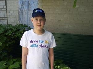 Мальчик проходит курс сухой химиотерапии 