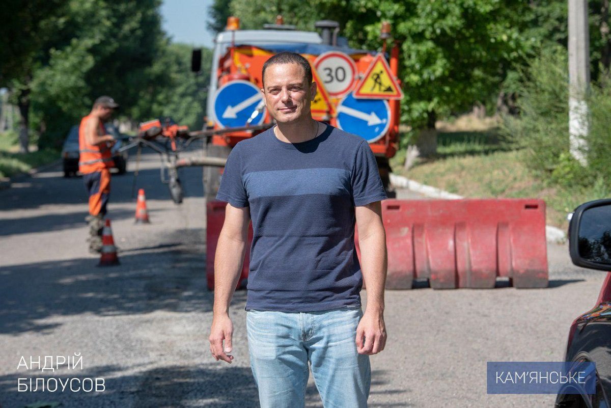 В Каменском продолжают ремонтировать дороги 1