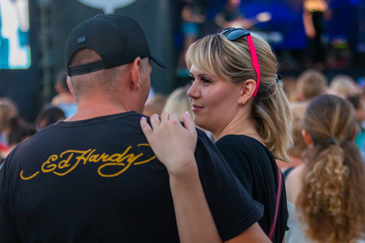 Чего ты такой грустный, мы же только пришли