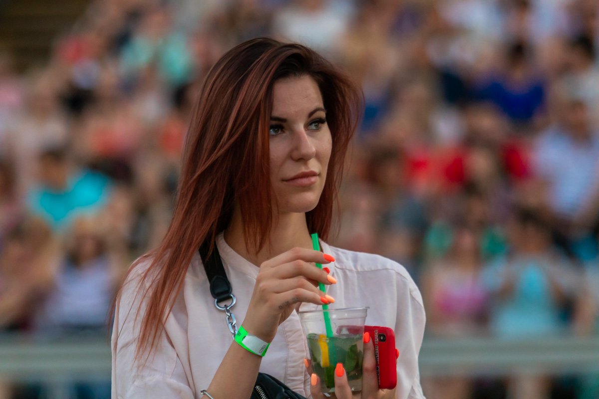 Происходящее на сцене завораживает 