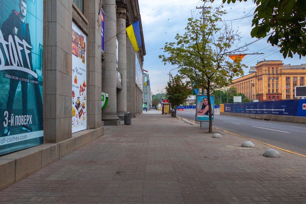 Информатор побывал утром в самом центре города и запечатлел его красоту