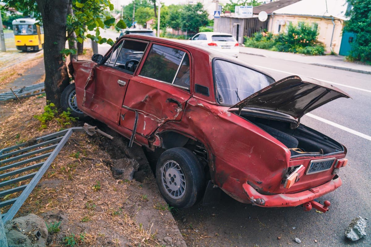 Повреждения ВАЗа