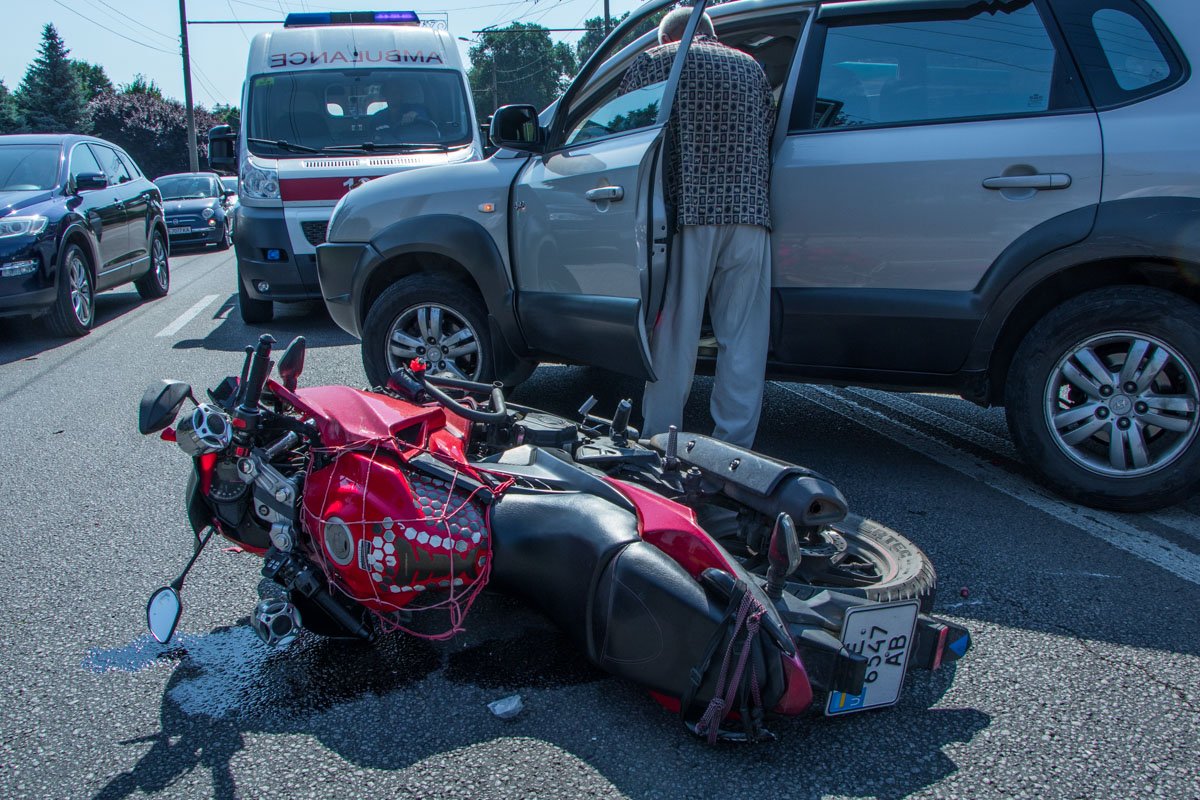 Все детали и обстоятельства происшествия выясняются Все детали и обстоятельства происшествия выясняются