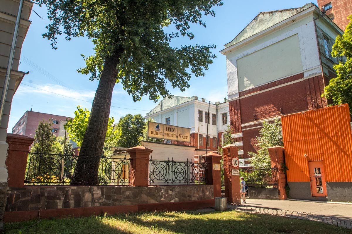 Вокруг много прекрасного Вокруг много прекрасного