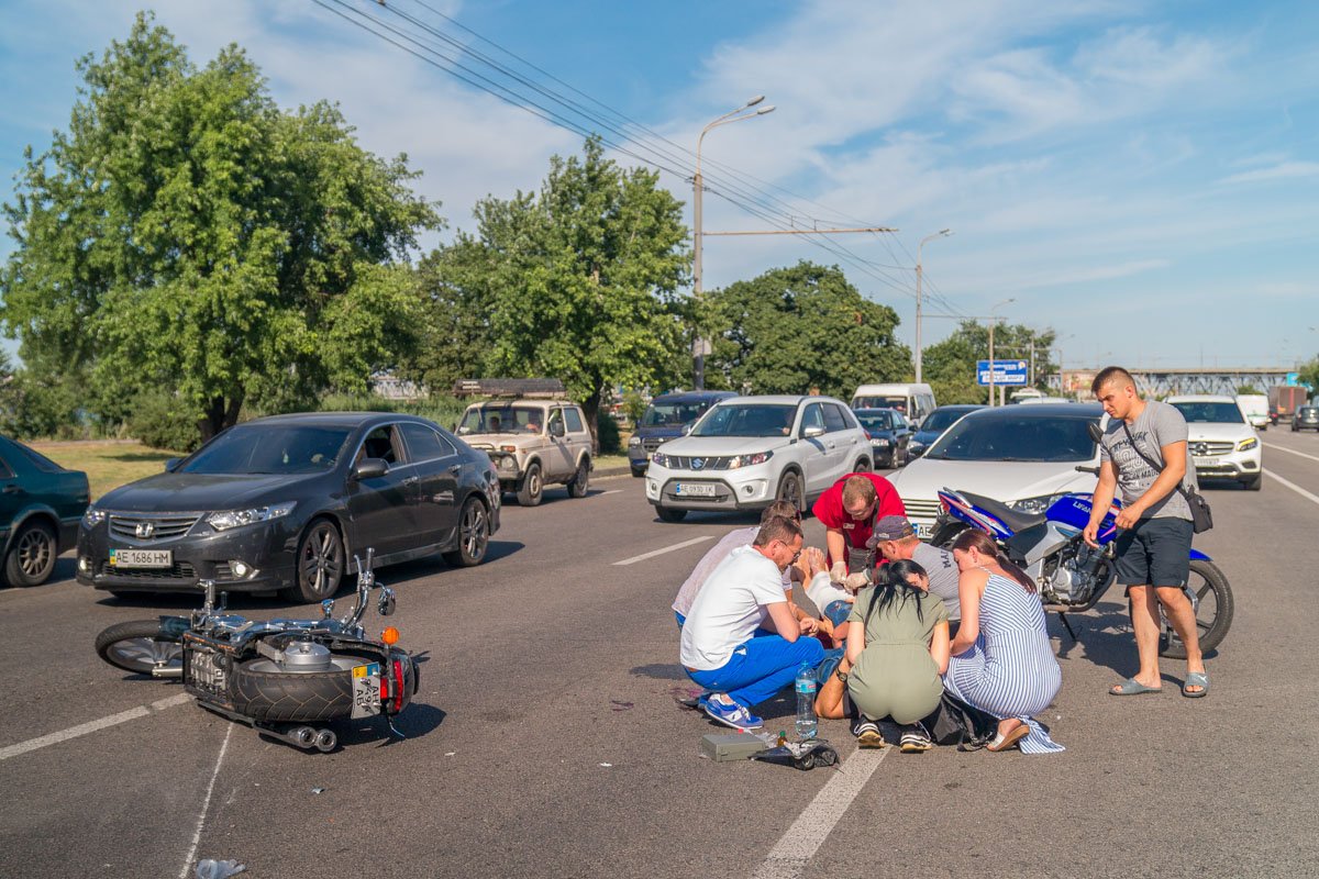 Все оказывали помощь Все оказывали помощь