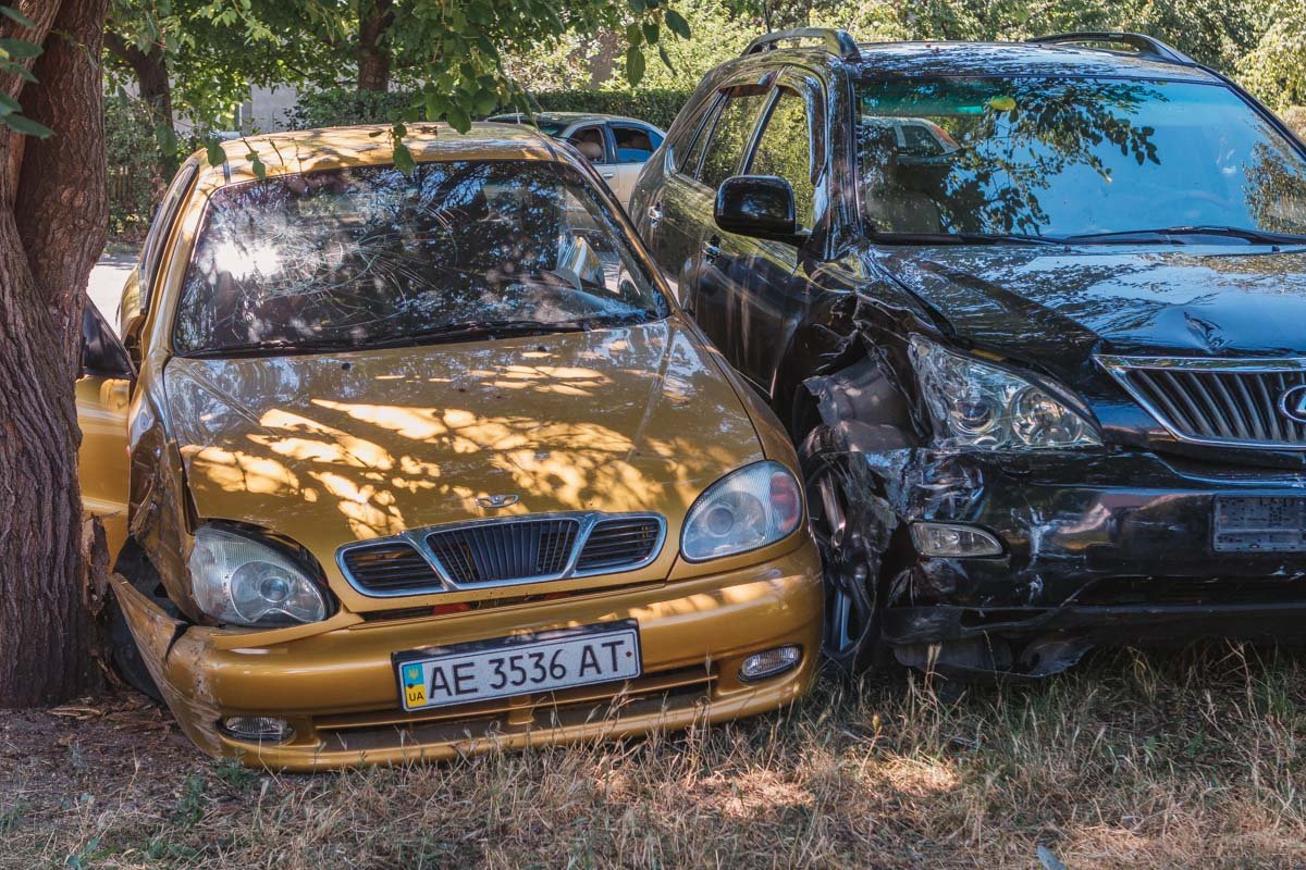 Пострадал мужчина и дети 