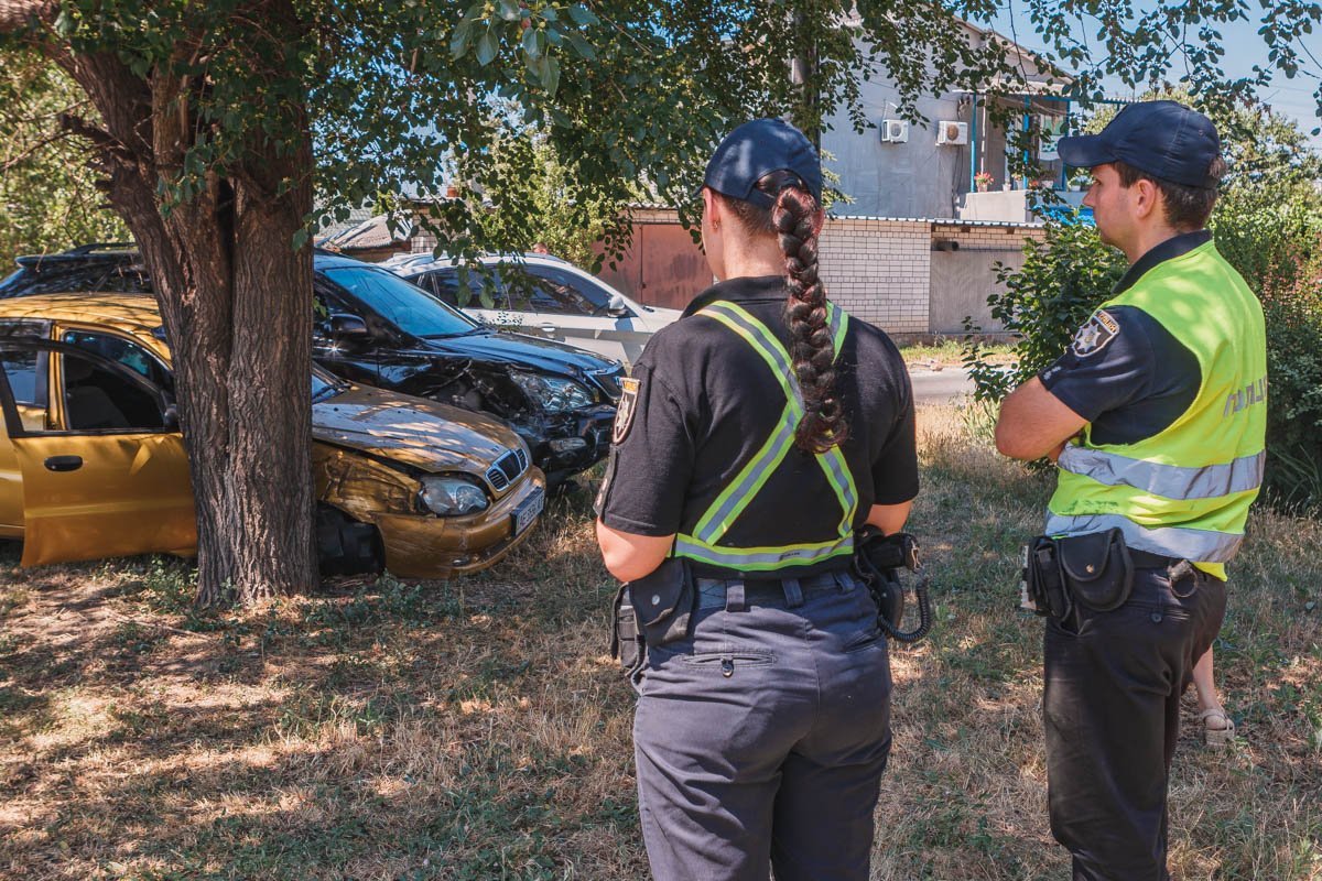 На месте работает патрульная полиция 