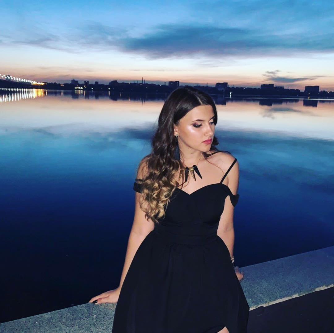 Утром началась новая, взрослая жизнь  Утром началась новая, взрослая жизнь